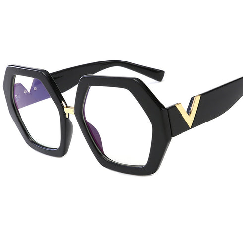 Vivienne Classic Sunglasses